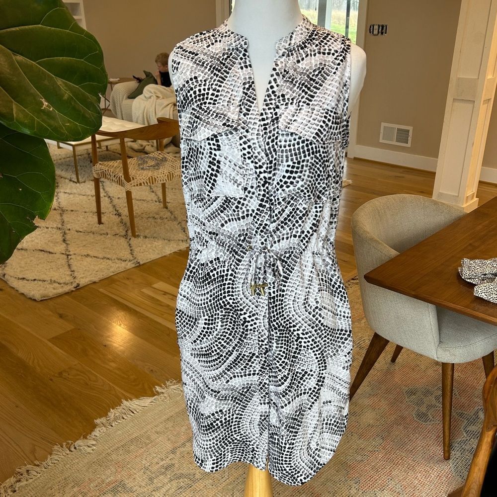 H&Mwhite Gray Mosaic Print Drawstring Waist Butto… - image 1